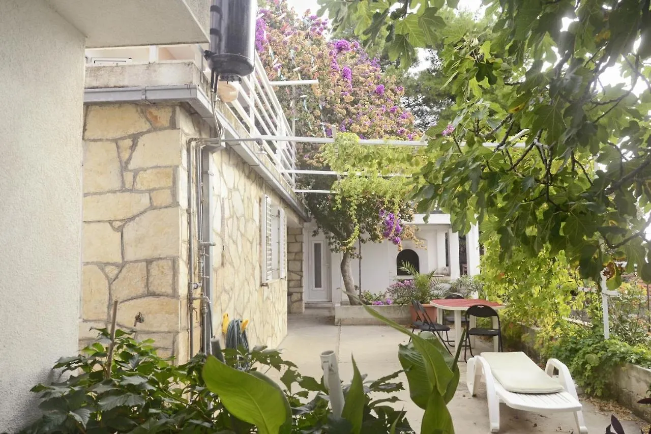 Apartments By The Sea Rastici, Ciovo - 2076 Trogir