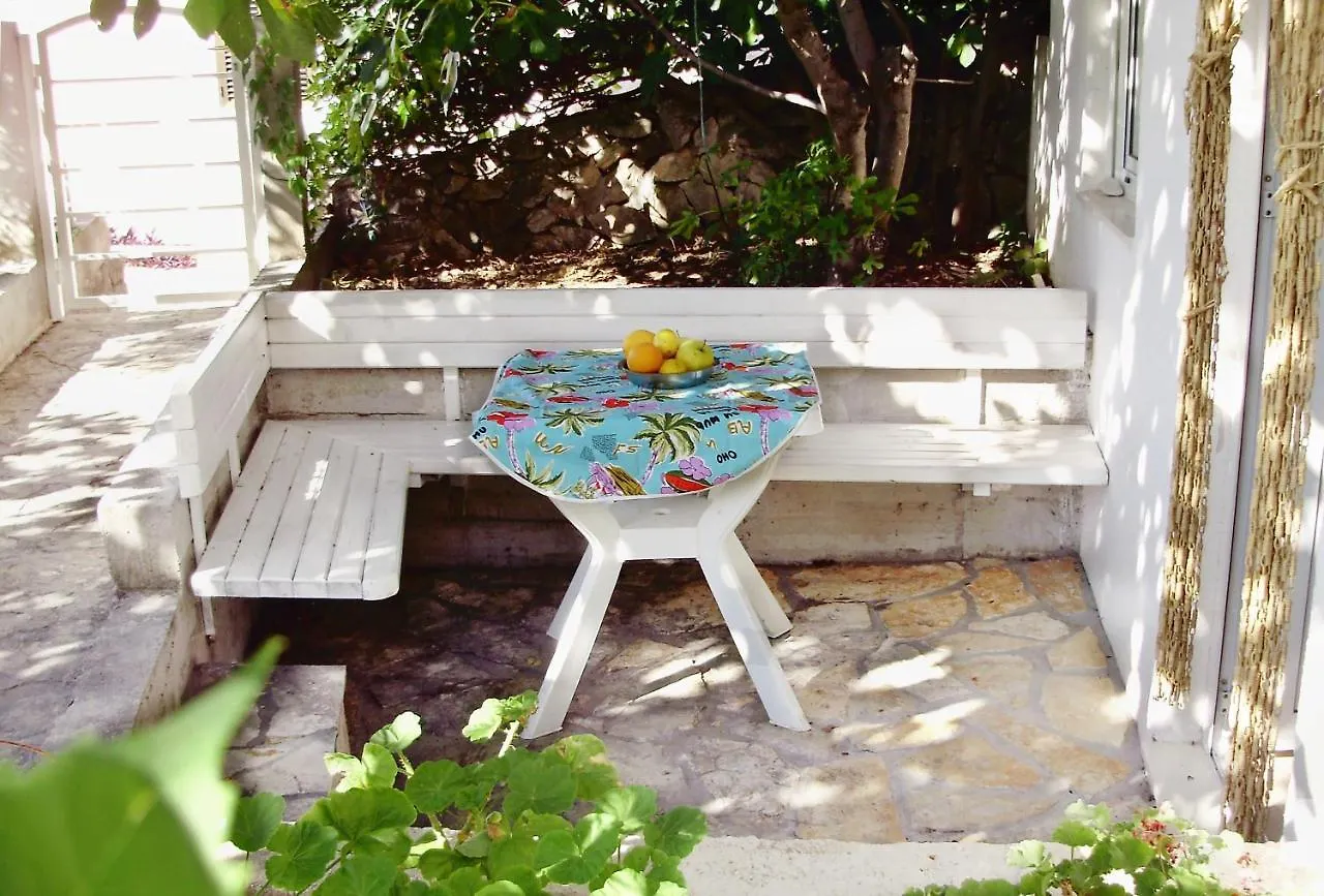 Apartments By The Sea Rastici, Ciovo - 2076 Trogir